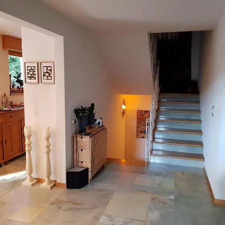 Domaine De La Famille Te Arbaz