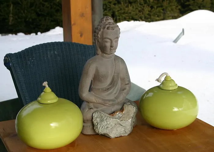 Domaine De La Famille Te *