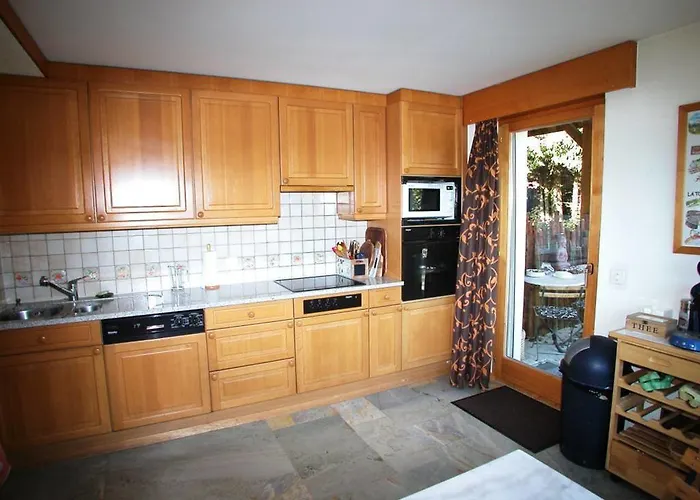 Domaine De La Famille Te *