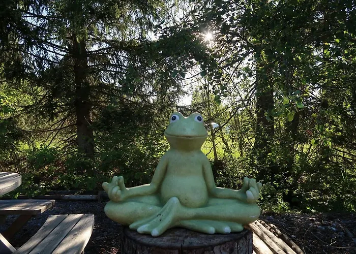 Holiday home Domaine De La Famille Te *