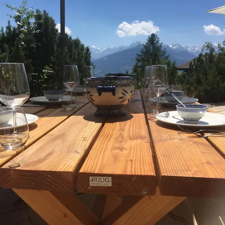 Domaine De La Famille Te Holiday home Arbaz