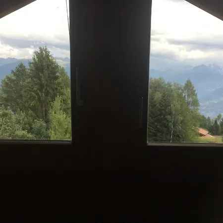 Holiday home Domaine De La Famille Te Arbaz