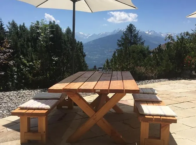 Domaine De La Famille Te بيت للعطل *