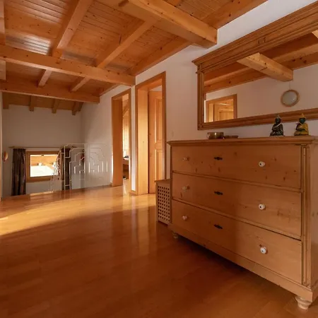 Domaine De La Famille Te *